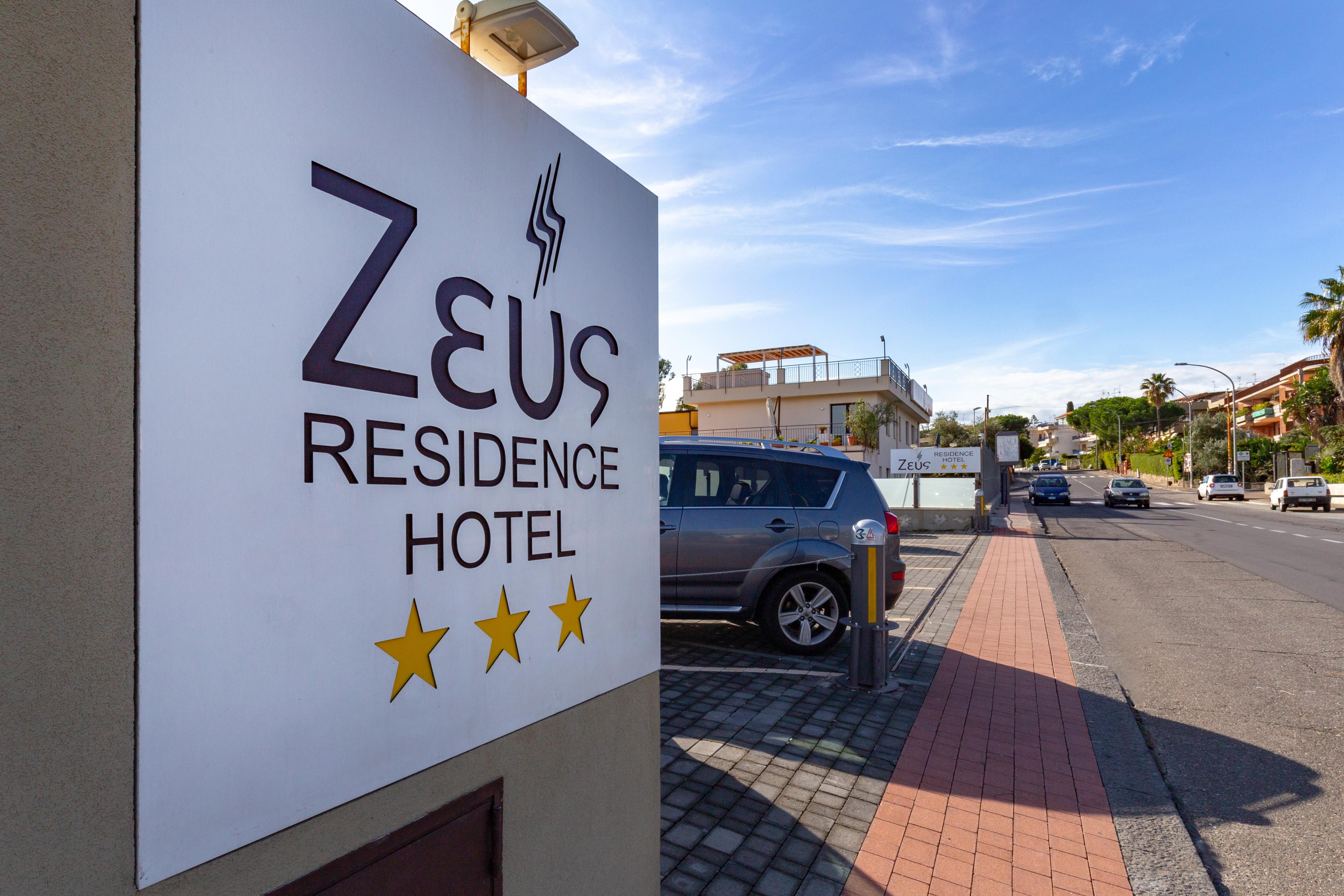 Zeus Hotel - Aparthotel - Meeting & Congress Katania Zewnętrze zdjęcie